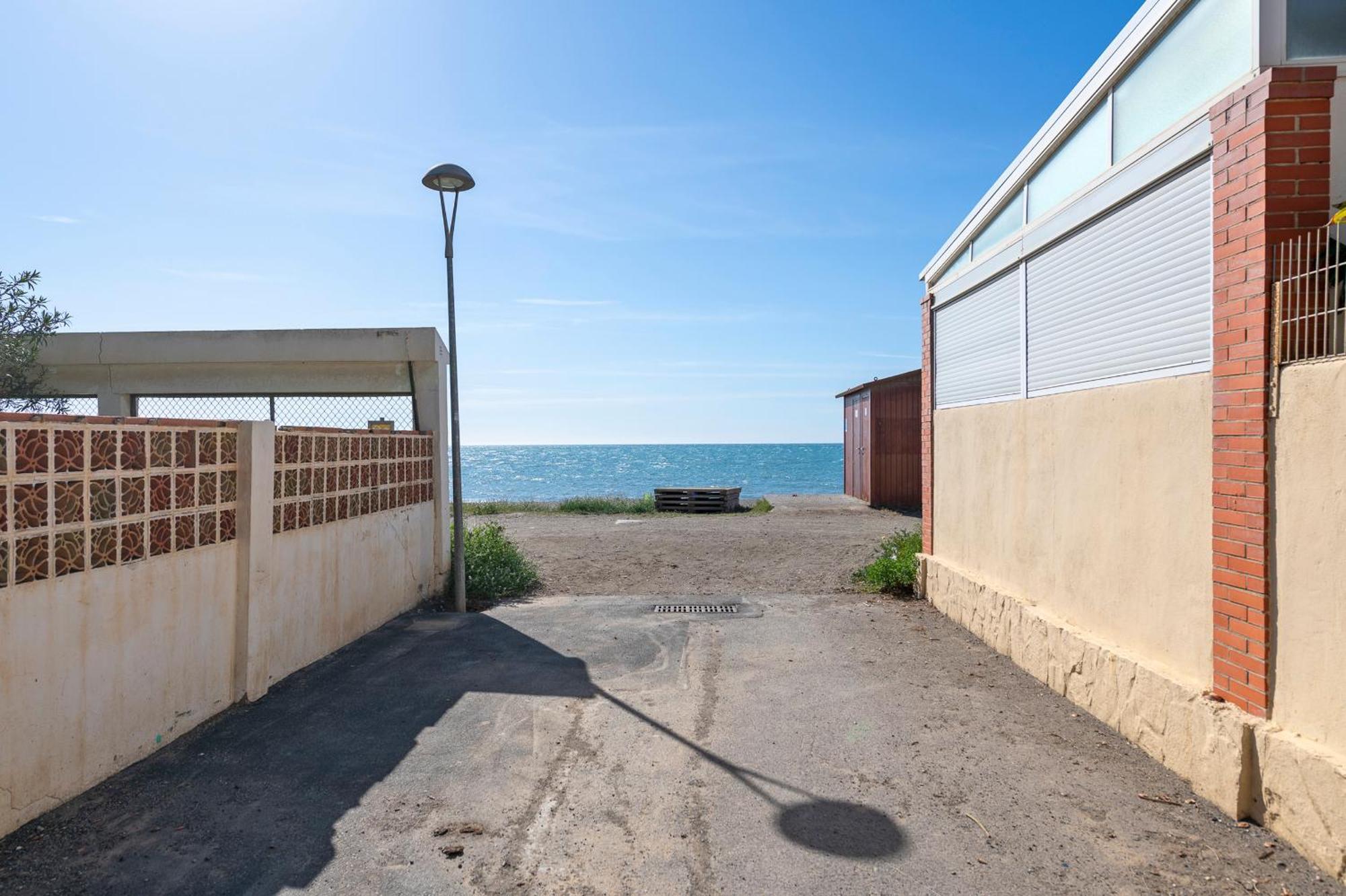 Brisamar II Primera Linea De Playa & Priv Parking トレ・デ・ベナガルボン エクステリア 写真